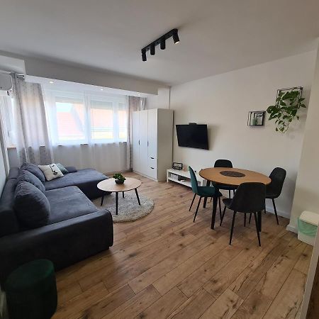 Apartman Id Donji Miholjac Lägenhet Exteriör bild